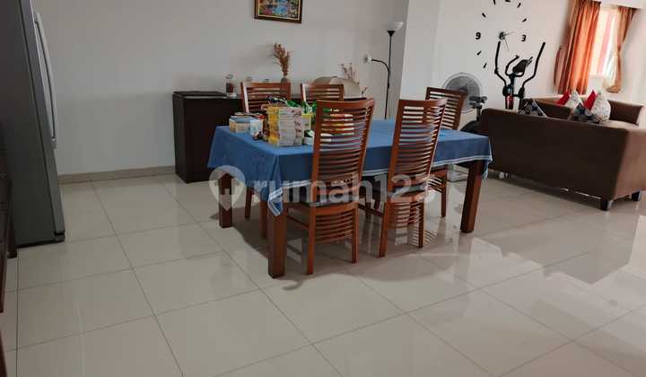 Apartemen Green View 3 Bedroom Luas 190m Apartemen Green View 3 Bedroom Luas 190m