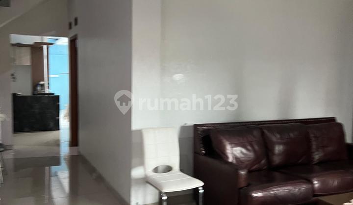 Rumah 2 Lantai Full Furnished di Perumahan Setia 2 Jatiwaringin 2
