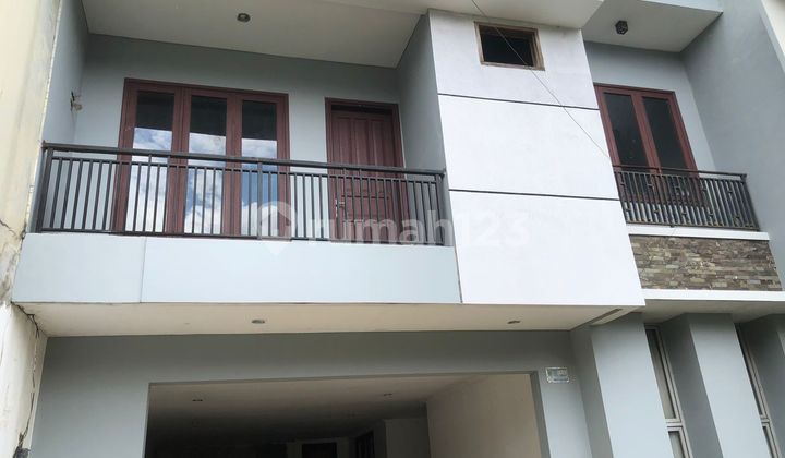 Rumah 2 Lantai Luas 465M Setu Serpong Tangerang Selatan 2