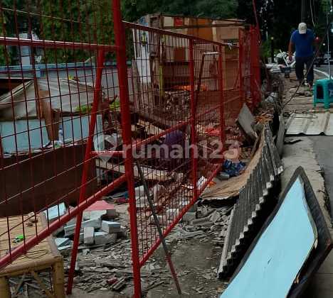 Land Area 792m on East Boulevard Kelapa Gading Land Area 792m on East Boulevard Kelapa Gading