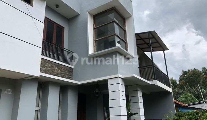 Rumah 2 Lantai Luas 465M Setu Serpong Tangerang Selatan Rumah 2 Lantai Luas 465M Setu Serpong Tangerang Selatan