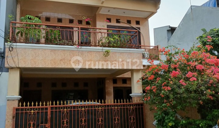 Rumah 2,5 Lantai Siap Huni di Pegangsaan Dua Kelapa Gading 1