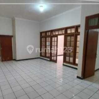 Rumah Siap Huni Disewakan di Bukit Cinere Indah 2