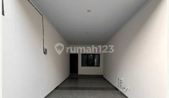 3 Unit Rumah Baru 3 Lantai di Duri Kepa Jakarta Barat