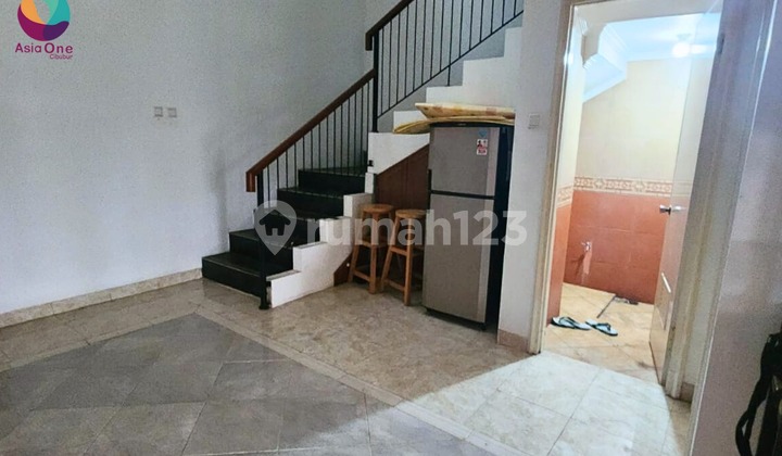 Rumah 2 Lantai Strategis Akses Pintu Tol Cibubur