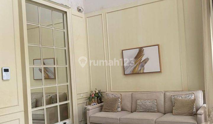 Rumah 2 Lantai Mewah Full Furnish Lokasi Strategis 2