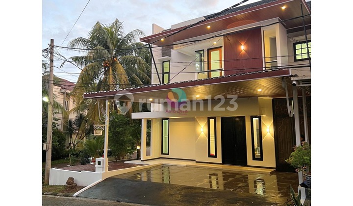 Rumah Modern 2 Lantai Strategis Dekat Pintu Tol Cibubur