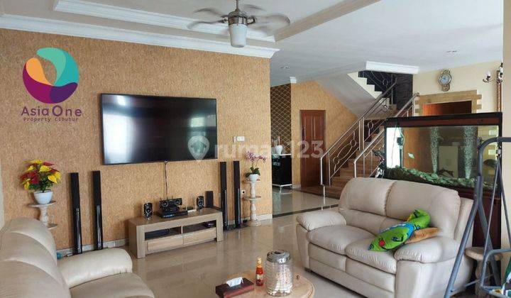 Rumah 2 lantai di boulevard legenda wisata cibubur 2