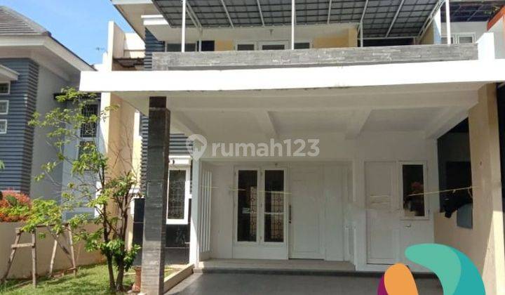 Rumah 2 lantai dekat sekolah di legenda wisata  1