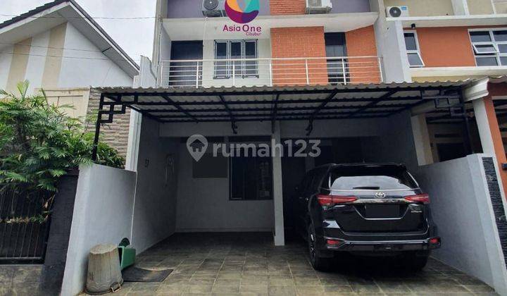 Rumah minimalis 2 lantai strategis di pasar rebo 2