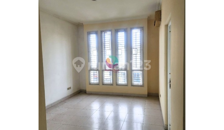 Rumah Minimalis 2 Lantai Siap Huni di Kota Wisata 2