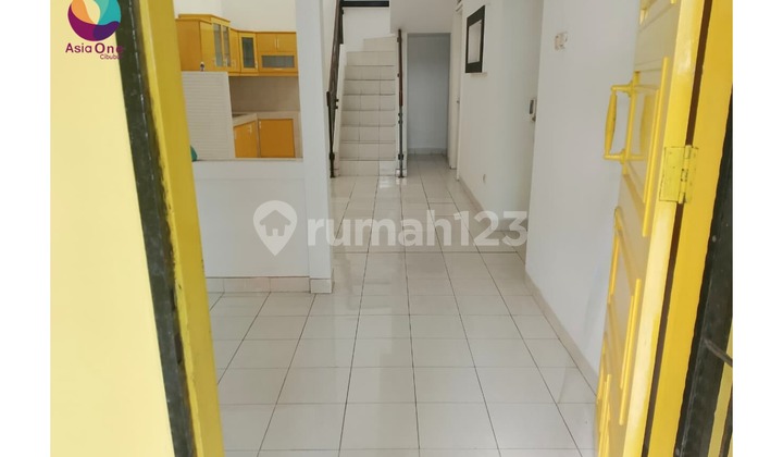 Rumah 2 Lantai Siap Huni Dekat Mall Living World  2
