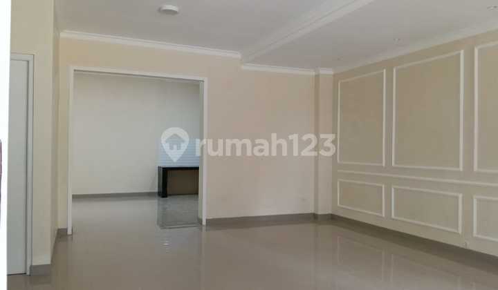 Rumah Minimalis Modern Siap Huni Dekat Pintu Tol Kota Wisata