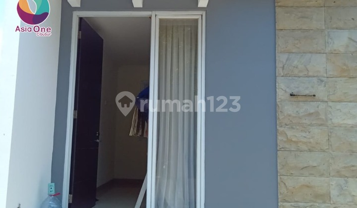 Rumah 2 Lantai Modern Dekat Pintu Tol Citra Grand 2