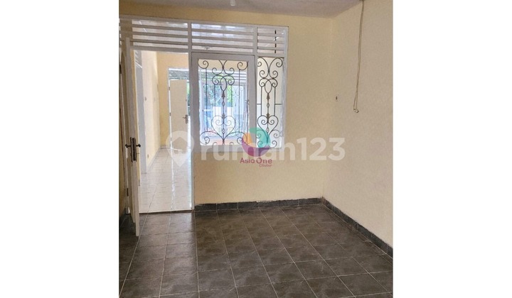 1-Storey Strategic House in Metland Transyogi 2