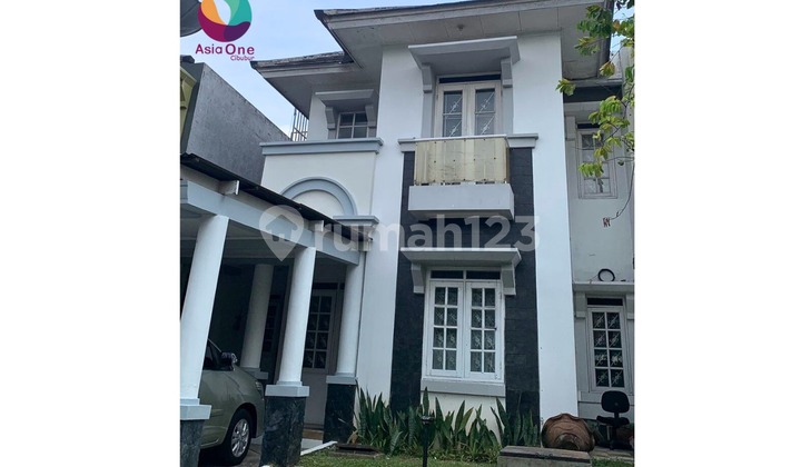 Rumah 2 Lantai Rapi Dekat Pintu Tol Kota Wisata di Kota Wisata 1