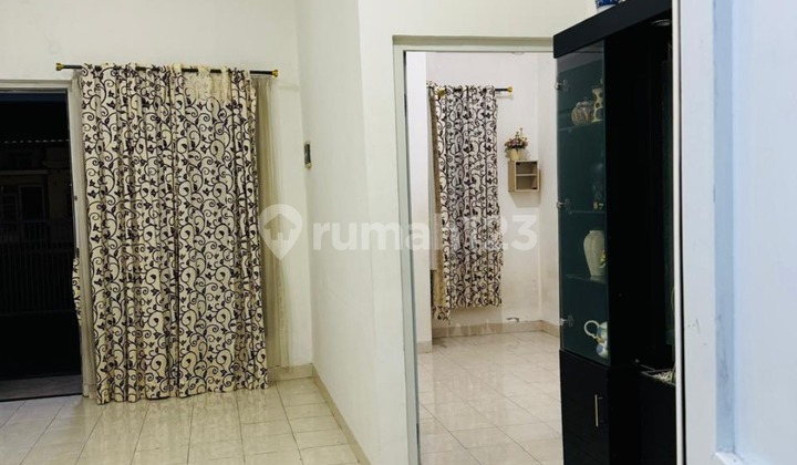 Rumah Luas Lokasi Strategis Dekat Pintu Tol Di Cibubur Country 2