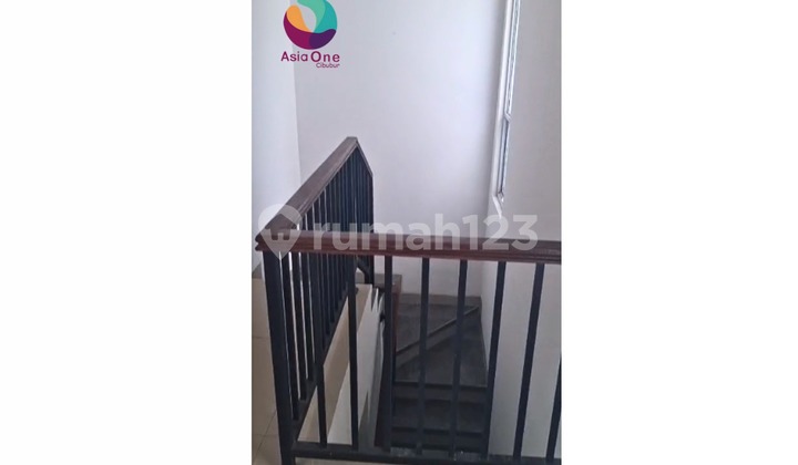 Minimalist 2-Story Ready-to-Occupy House, Strategically Located in Metland 2