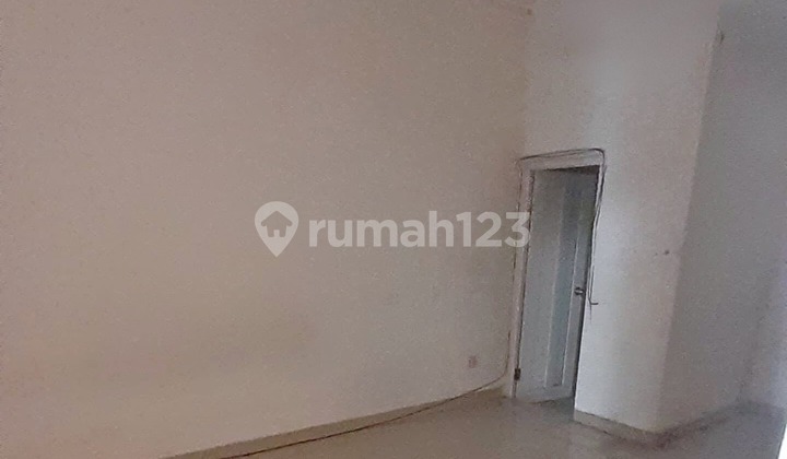 Rumah Minimalis Satu Setengah Lantai Akses Pintu Tol Kota Wisata 2