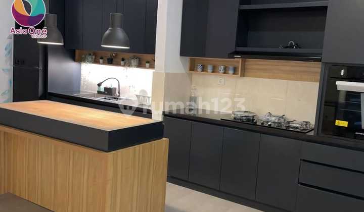 Rumah 2 Lantai Strategis Akses Pintu Tol Kota Wisata 2