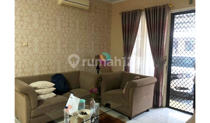 Rumah 2 Lantai Dekat Pintu Tol dan Mall Kota Wisata 2