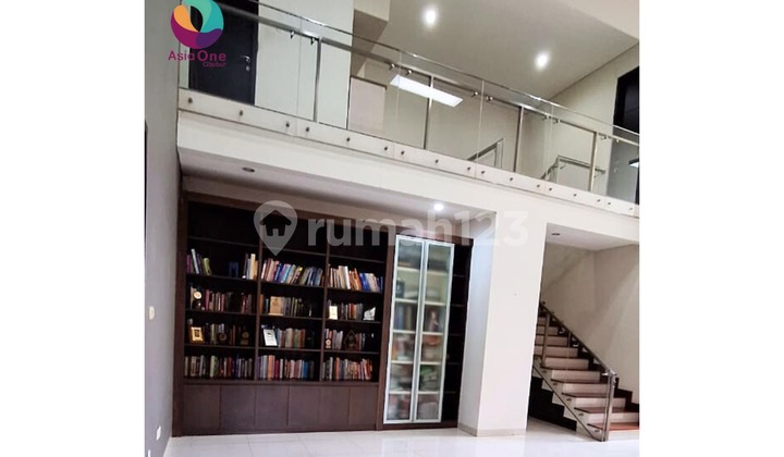 Rumah Strategis 2 Lantai Rapi Siap Huni di Citra Grand 2