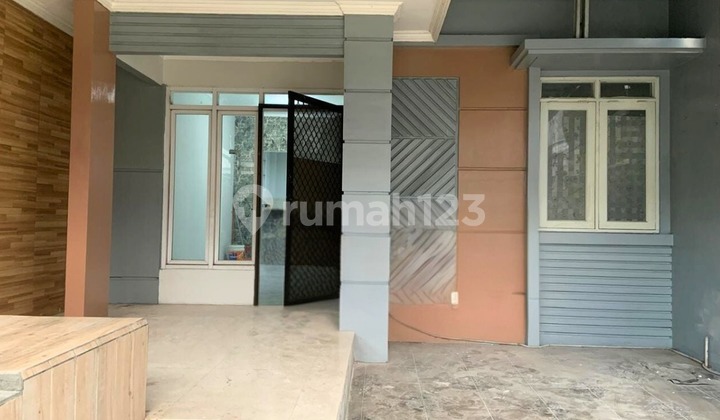 Rumah Rapi Minimalis 1 Lantai Siap Huni di Metland