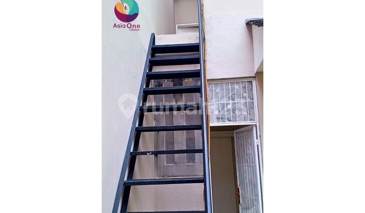 2-Story House Ready to Occupy Near Toll Gate in Legenda Wisata 2