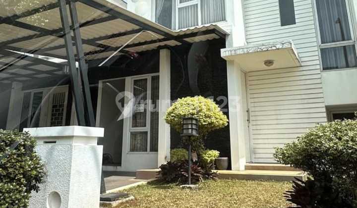 Rumah Minimalis 2 Lantai Lokasi Strategis Dekat Pintu Tol