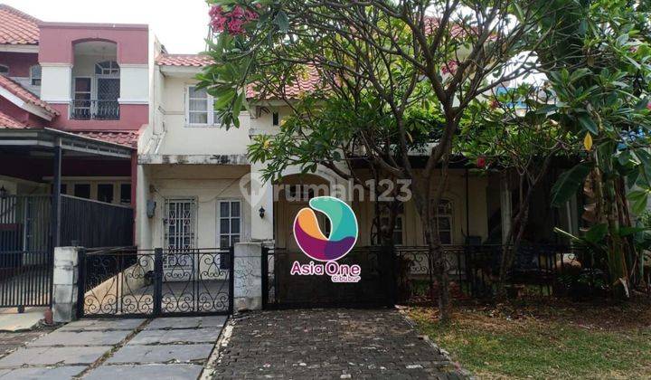 Dijual Cepat Rumah Luas Strategis Di Boulevard Kota Wisata 1