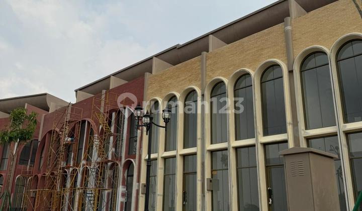 Ruko 3 Lantai Shila Sawangan Depok Siap Bisnis