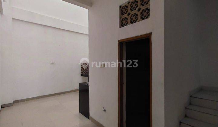 Murah Ruko Jarang Ada 3 Gandeng Unfurnished  2