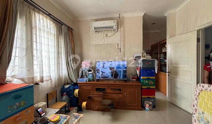 Dijual Rumah Furnish Florence Di Pik  2