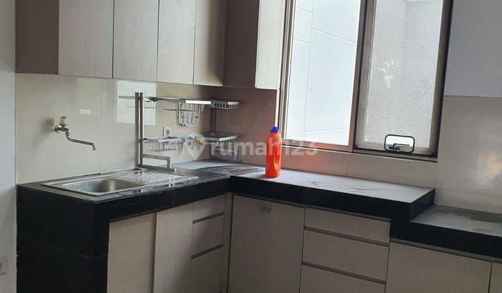 Murah Dijual Cepat Rumah Golf Island Semi Furnished  2