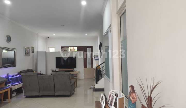 Turun Harga Rumah Katamaran Di Pik