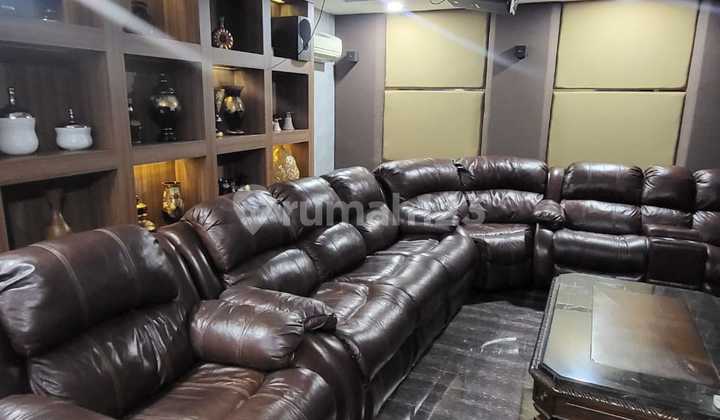 Dijual Rumah Hoek Mewah Di Pik