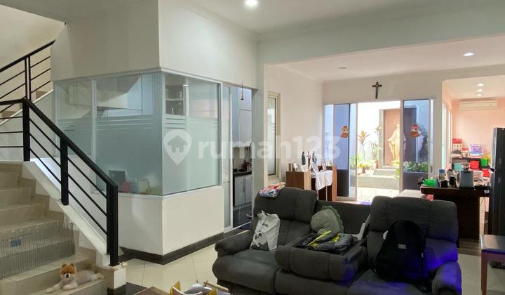 Pik Katamaran Indah – Rumah Dijual Hadap Utara