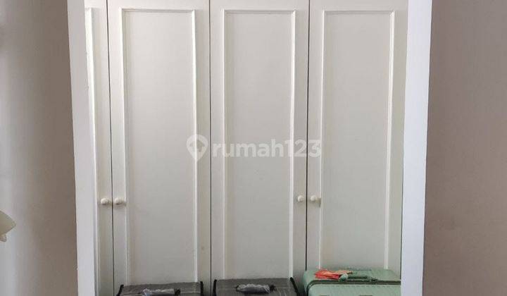 Rumah 2 Lantai Bagus SHM di Boulevard Perumahan Cibubur 2