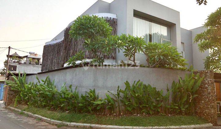 Rumah 2 Lantai Bagus Furnished di Cipayung, Jakarta Timur 2