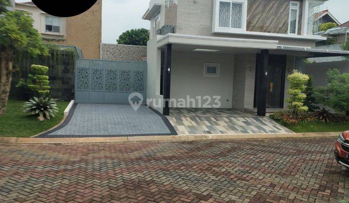 Rumah 2 Lantai Mewah Ada Kolam Renang SHM di Kota Wisata Cibubur 1