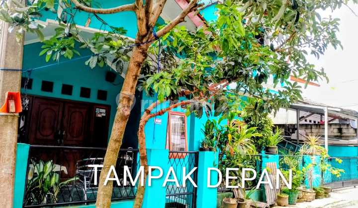 For Sale 2-Story House in Pura Bojong Gede Housing Complex For Sale 2-Story House in Pura Bojong Gede Housing Complex