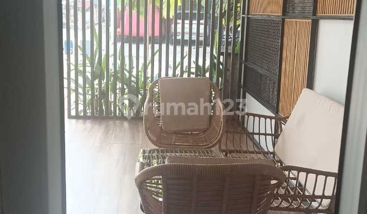 Dijual Rumah Cantik 2 Lantai di Legenda Wisata Cibubur 2