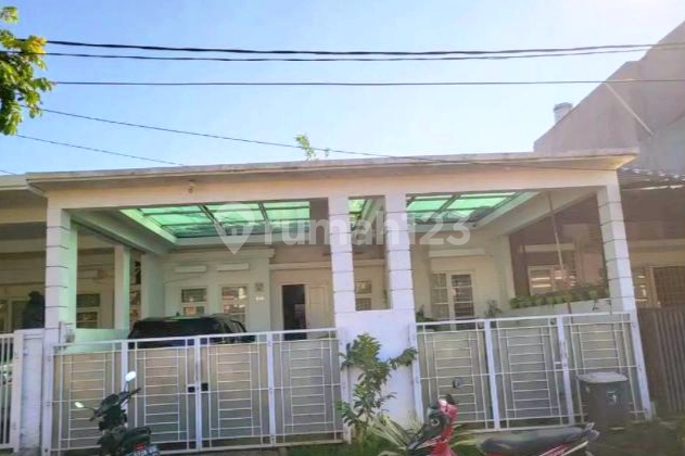 Dijual Rumah 2 Lantai Lokasi di Cibubur Country