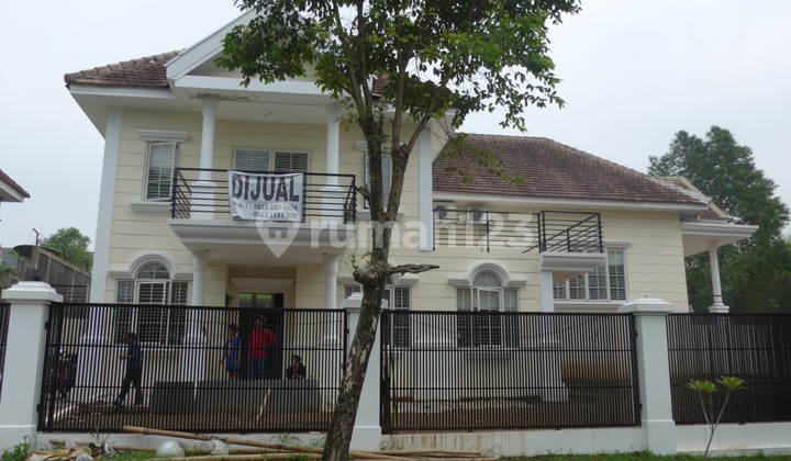 Dijual Rumah Luas dan Keren di Sentul Bogor