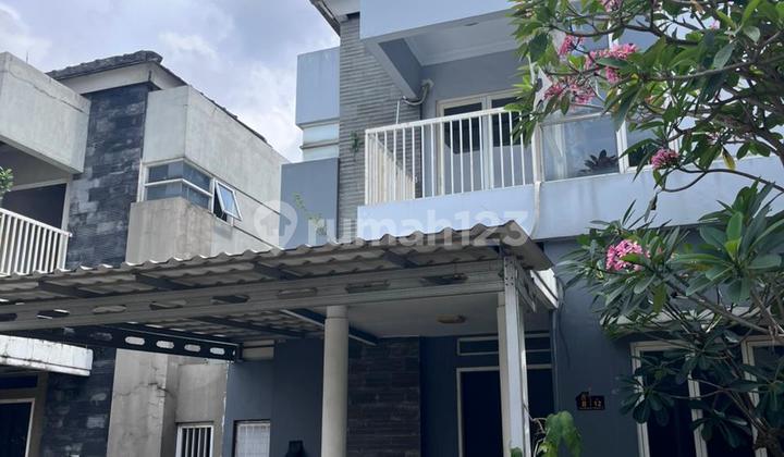 Dijual Rumah Minimalis di Dalam Komplek di Cibubur