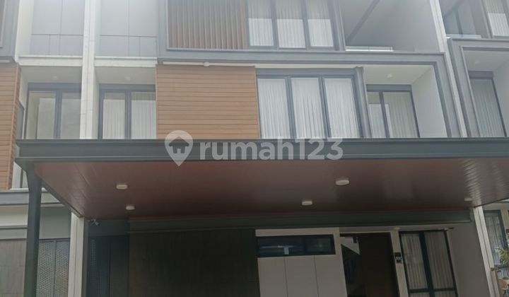 Rumah Baru di Cluster Premium Kota Wisata Cibubur Rumah Baru di Cluster Premium Kota Wisata Cibubur