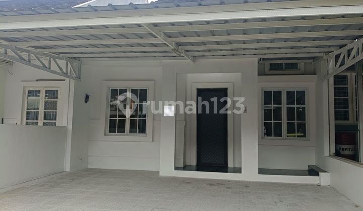 Dijual Rumah 1½ Lantai Sudah Renovasi Dekat Pintu Tol