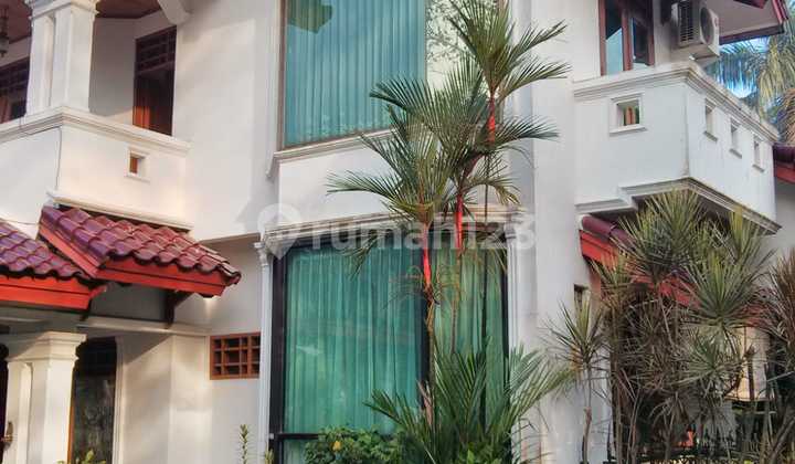 Luxury House in Cijantung, Pasar Rebo, East Jakarta 2