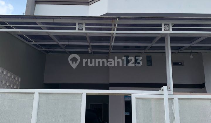 Rumah Tumbuh 2 Lantai Di Taman Narogong Indah