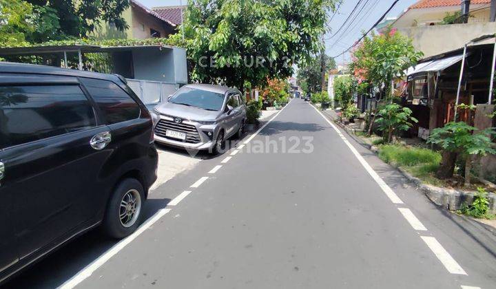 Rumah Bebas Banjir Cocok Untuk Usaha Kost Di Johar Baru S8276 2